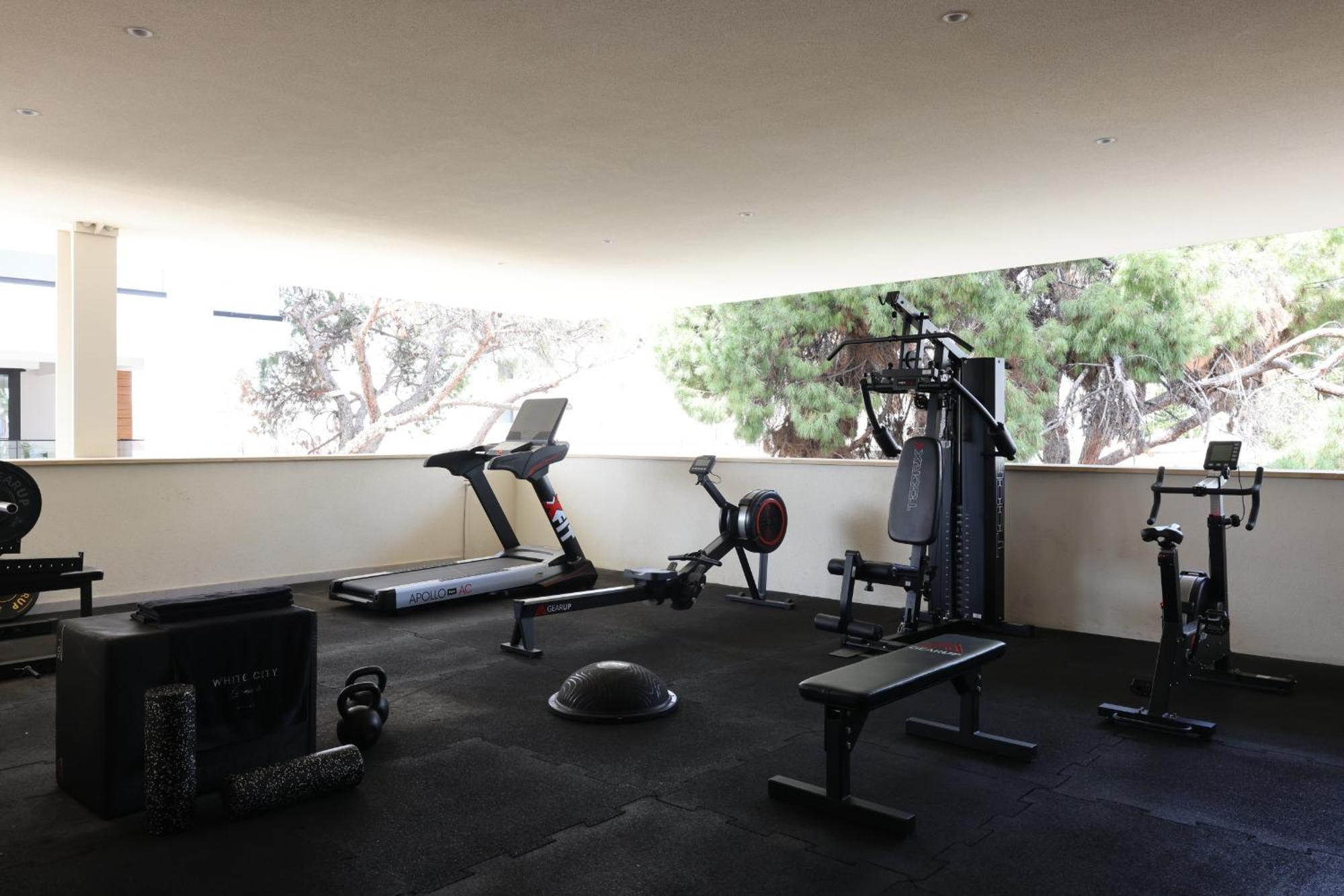 White City Limassol (Adults Only) Εξωτερικό φωτογραφία