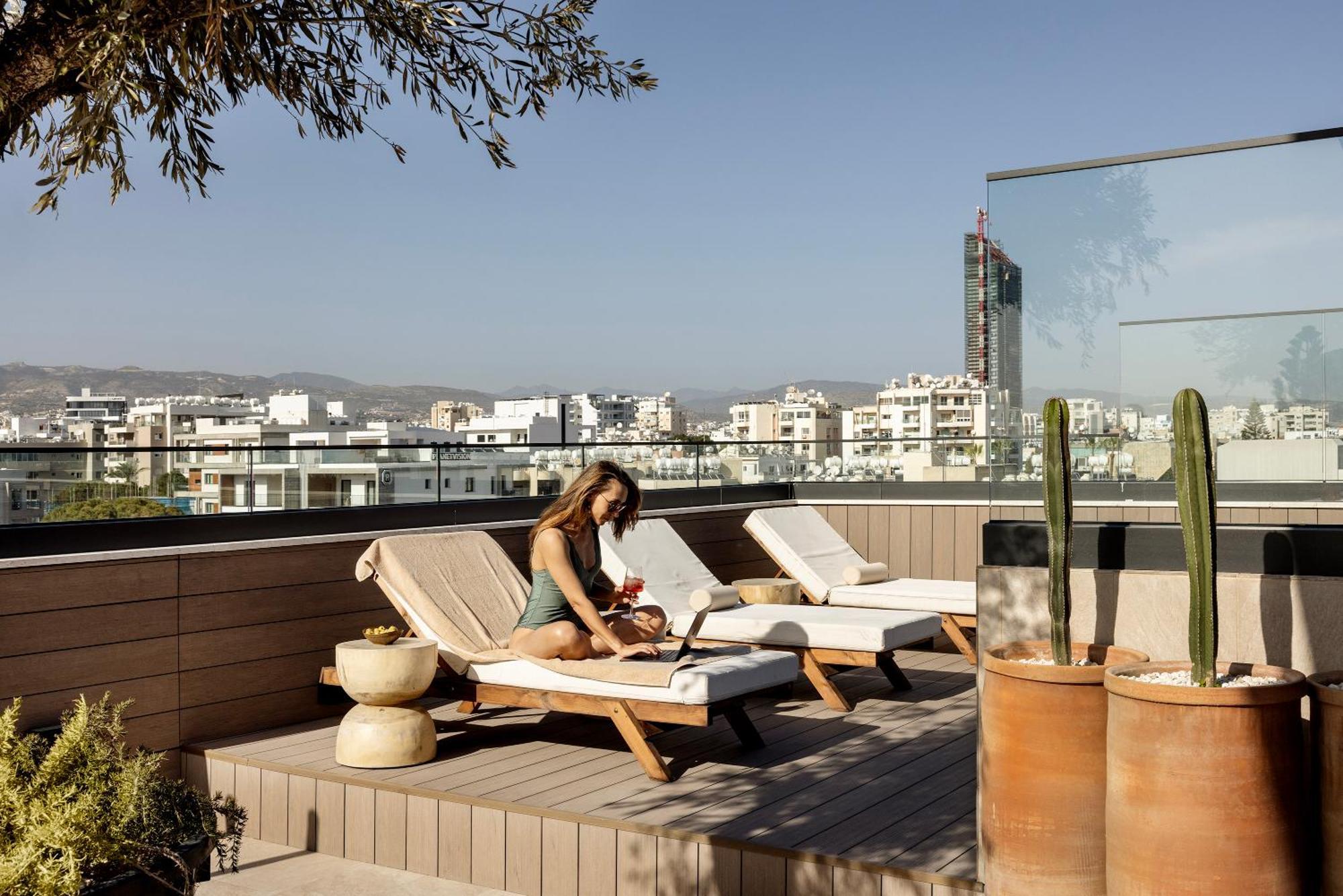White City Limassol (Adults Only) Εξωτερικό φωτογραφία